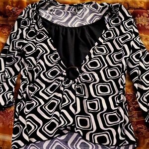 Black and white Essentials by Milano long sleeve top size M